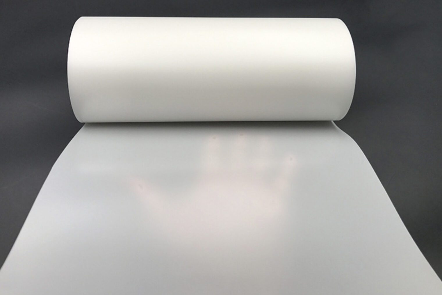 Best optical film for achieving UGR less than 19 in LED lighting